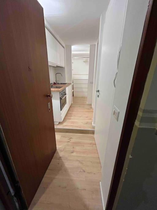 Studio Apartment Near Bocconi Μιλάνο Εξωτερικό φωτογραφία